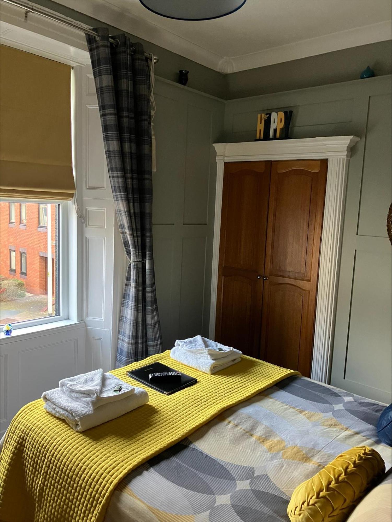 Cornerhouse Guesthouse Пенрит Экстерьер фото